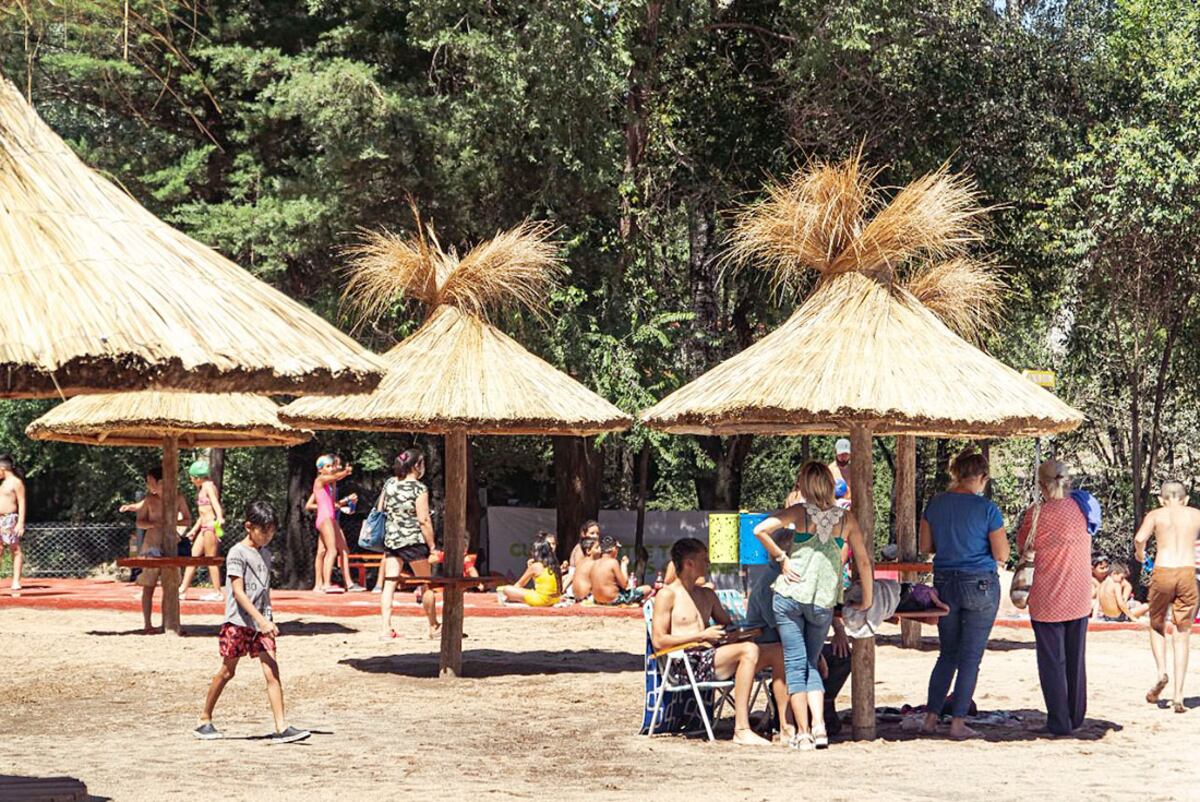 Por la mañana hay actividades de Escuela de Verano mientras que a partir de las 14 está abierta para público en general. / Municipalidad de Alta Gracia