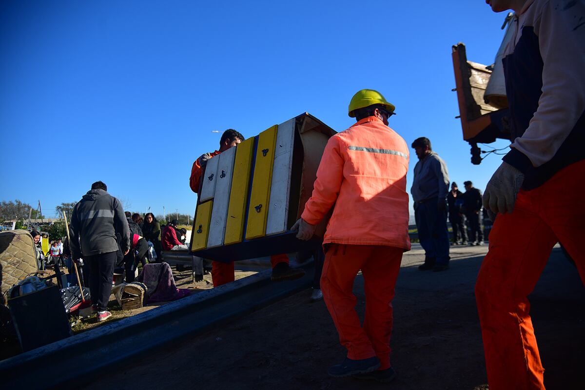Por la obra de una colectora de la avenida Circunvalación en Córdoba, trasladarán a vecinos de Villa Miralta. (Pedro Castillo / La Voz)