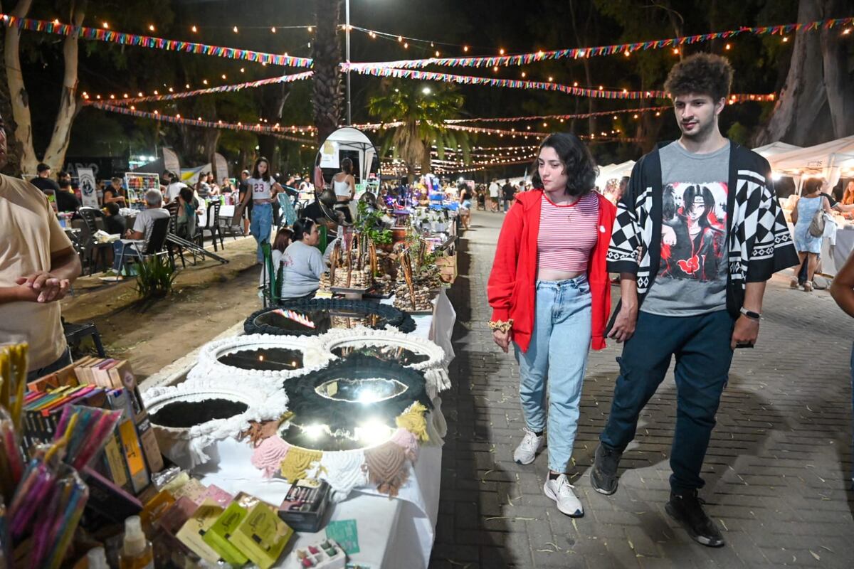 Villa Nueva, de noche, en enero (La Voz)