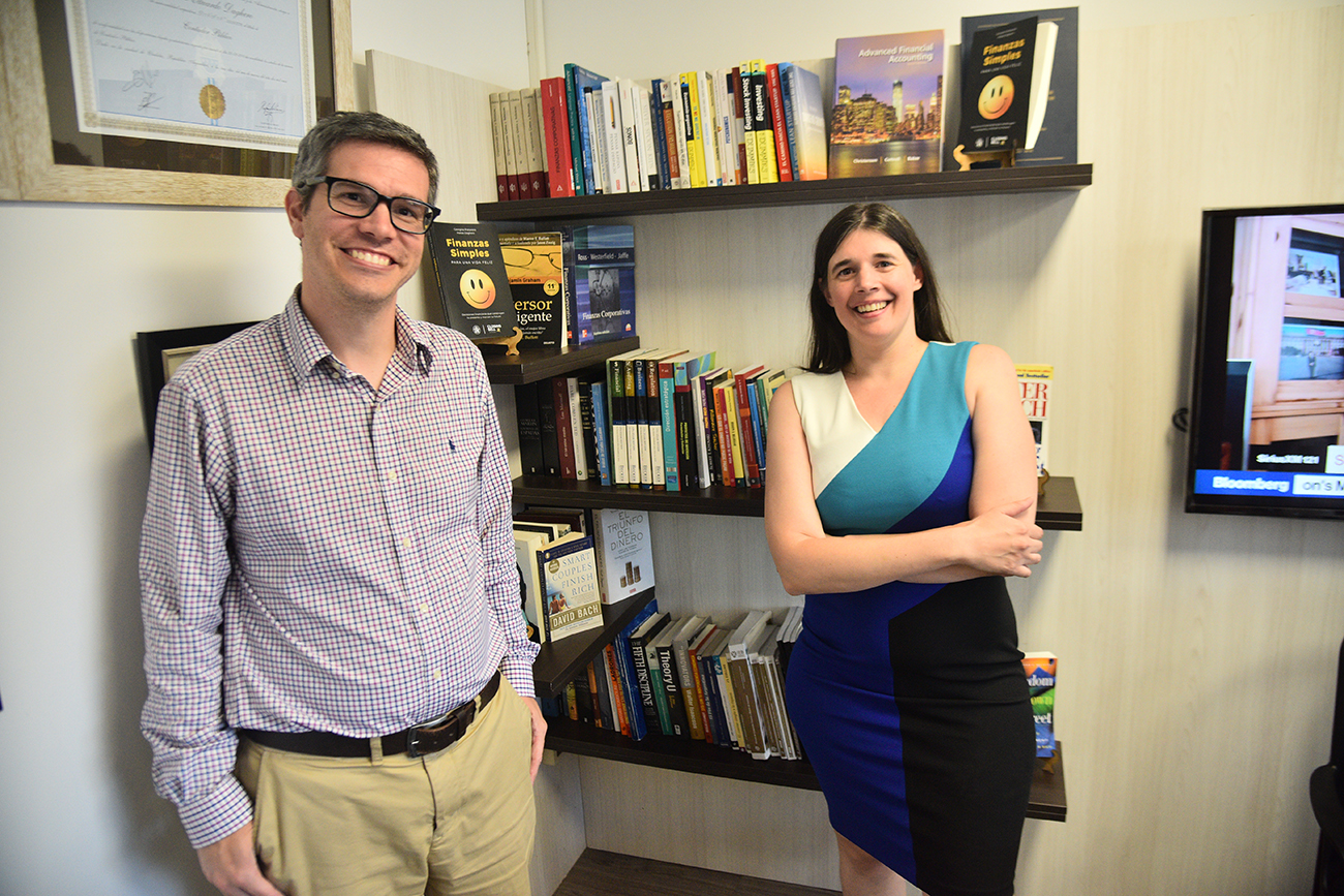 Matías Daghero y Georgina Prataviera se conocieron estudiando para contadores en la Universidad Católica de Córdoba. (Pedro Castillo / La Voz)