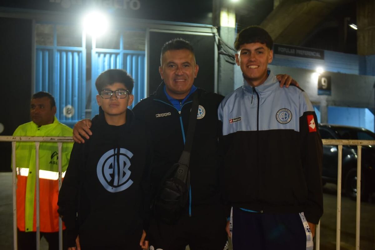 Cara 'e Cancha de Belgrano en la previa del partido con Estudiantes en el estadio Gigante de Alberdi. (Nicolás Bravo / La Voz)