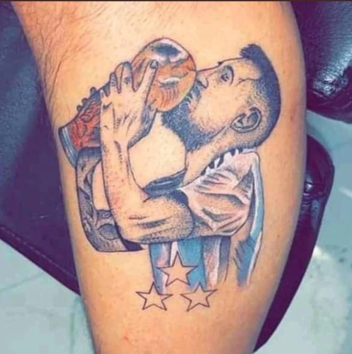 Los peores tatuajes de Lionel Messi realizados a los hinchas argentinos.