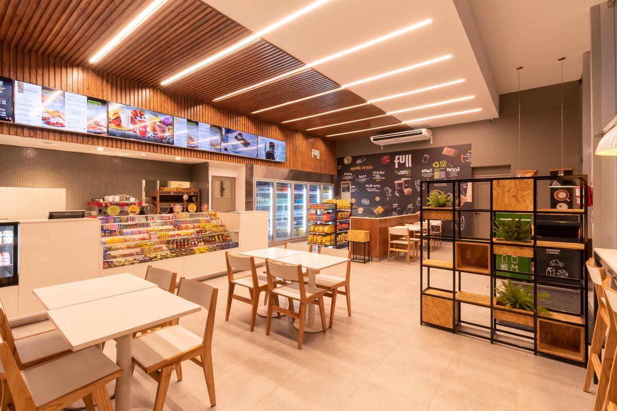 Renovadas. En Córdoba, 45 de las 90 tiendas Full que existen ya cambiaron de imagen.