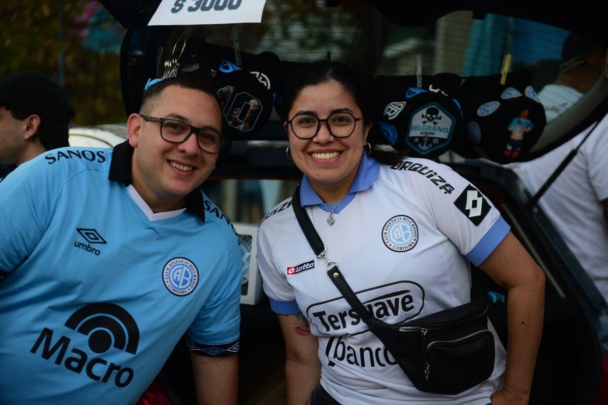 Cara 'e Cancha de Belgrano en la previa del partido con San Martín de San Juan en el Gigante de Alberdi. (José Gabriel Hernández / La Voz)