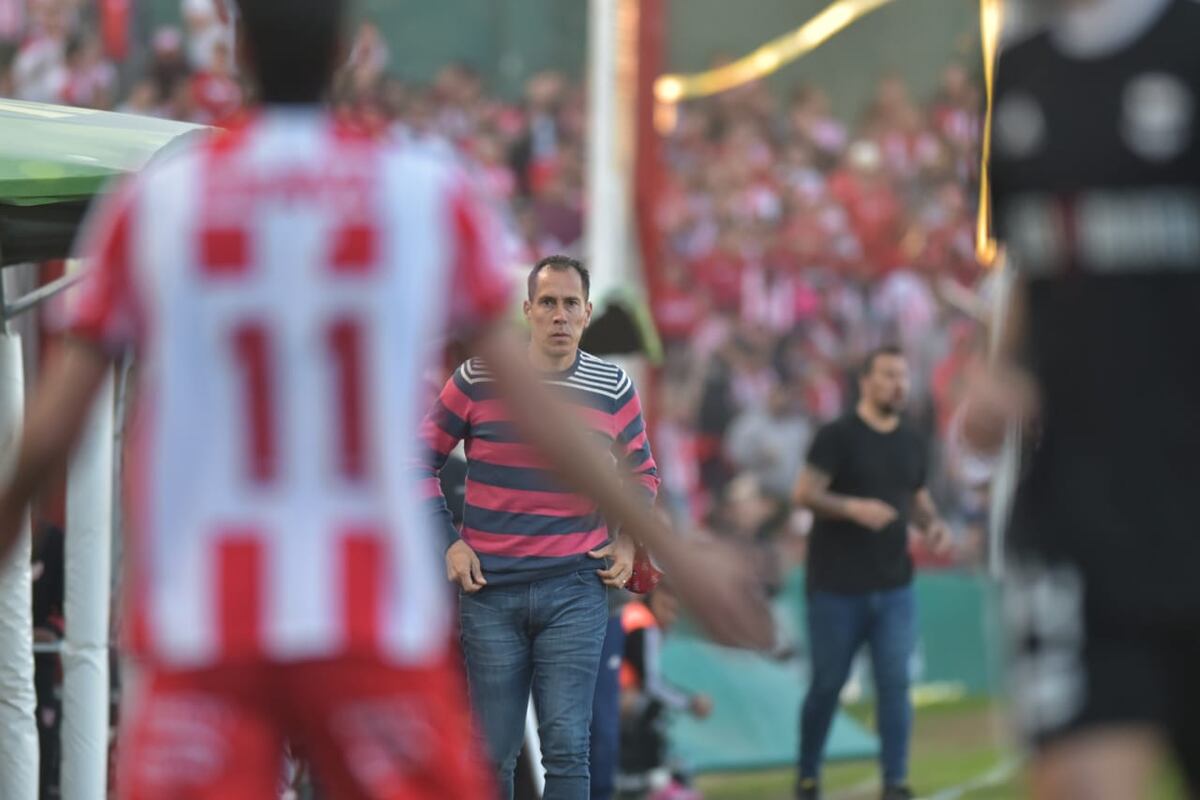 Bovaglio siempre habló de un equipo "en formación". Poco a poco encontró lo que buscaba. (Facundo Luque / La Voz)