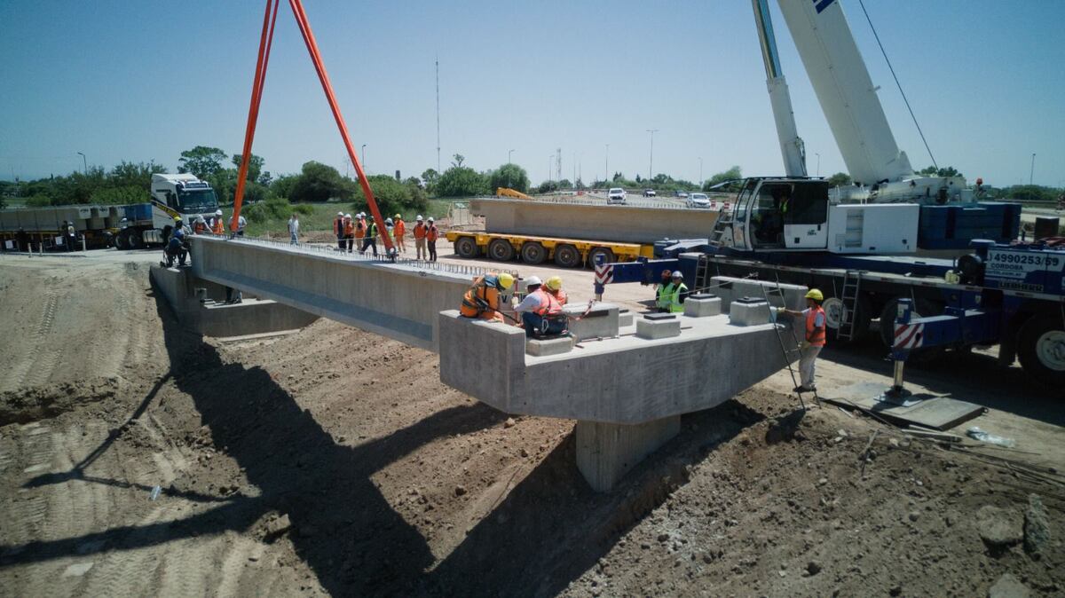 El altonivel que se construye sobre la avenida Vélez Sarsfield, en el tramo urbano de la Ruta 36 ya registra un avance del 35%. (Gobierno de Córdoba)