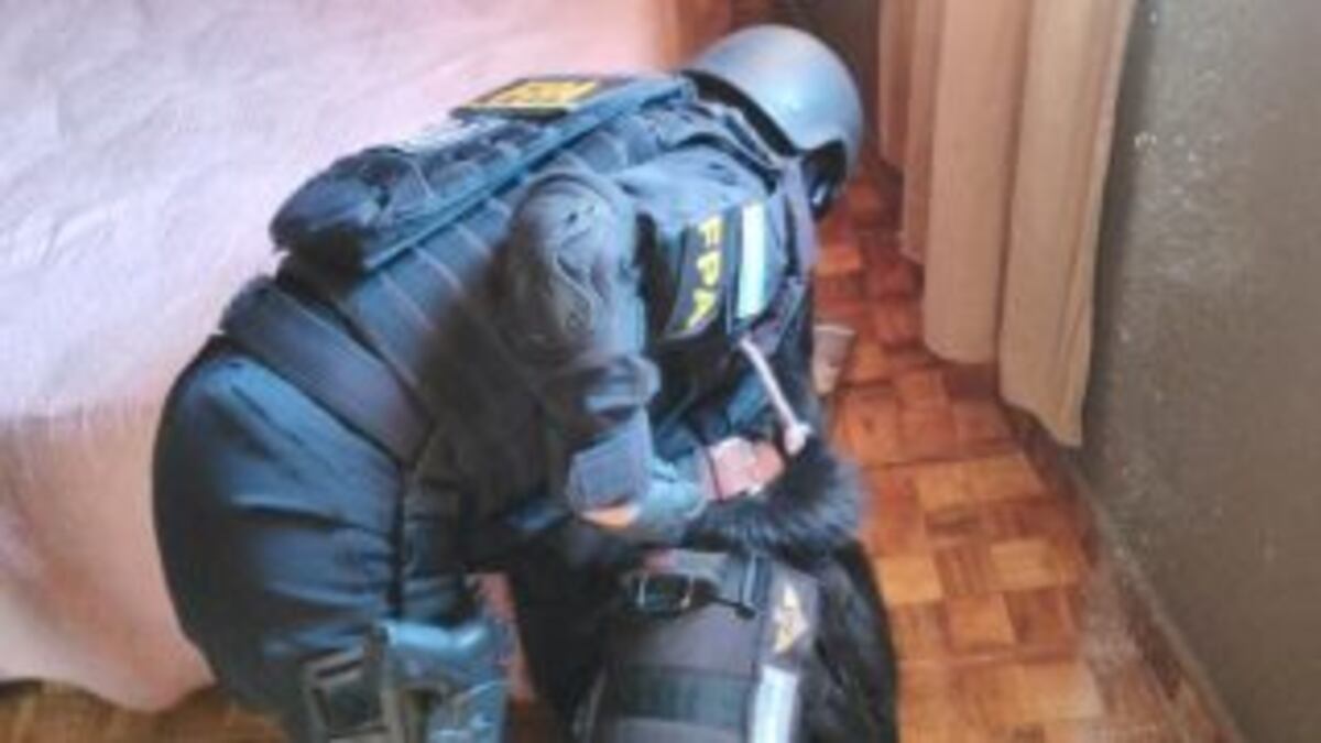 Detuvieron a cinco personas en barrio Marechal por venta de drogas. (MPF)