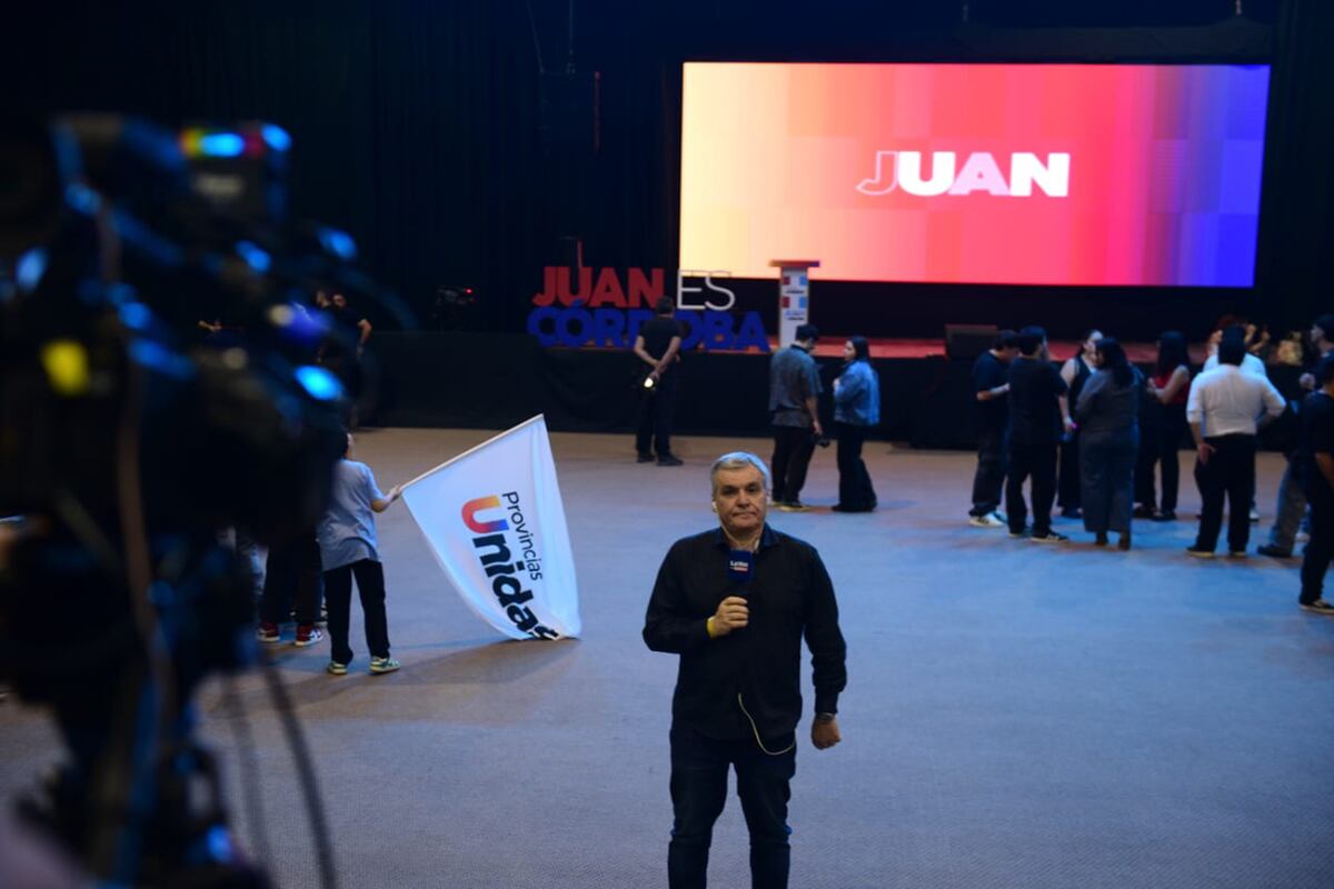Elecciones Legislativas 2025. Búnker de Provincias Unidas. (José Gabriel Hernández / La Voz)