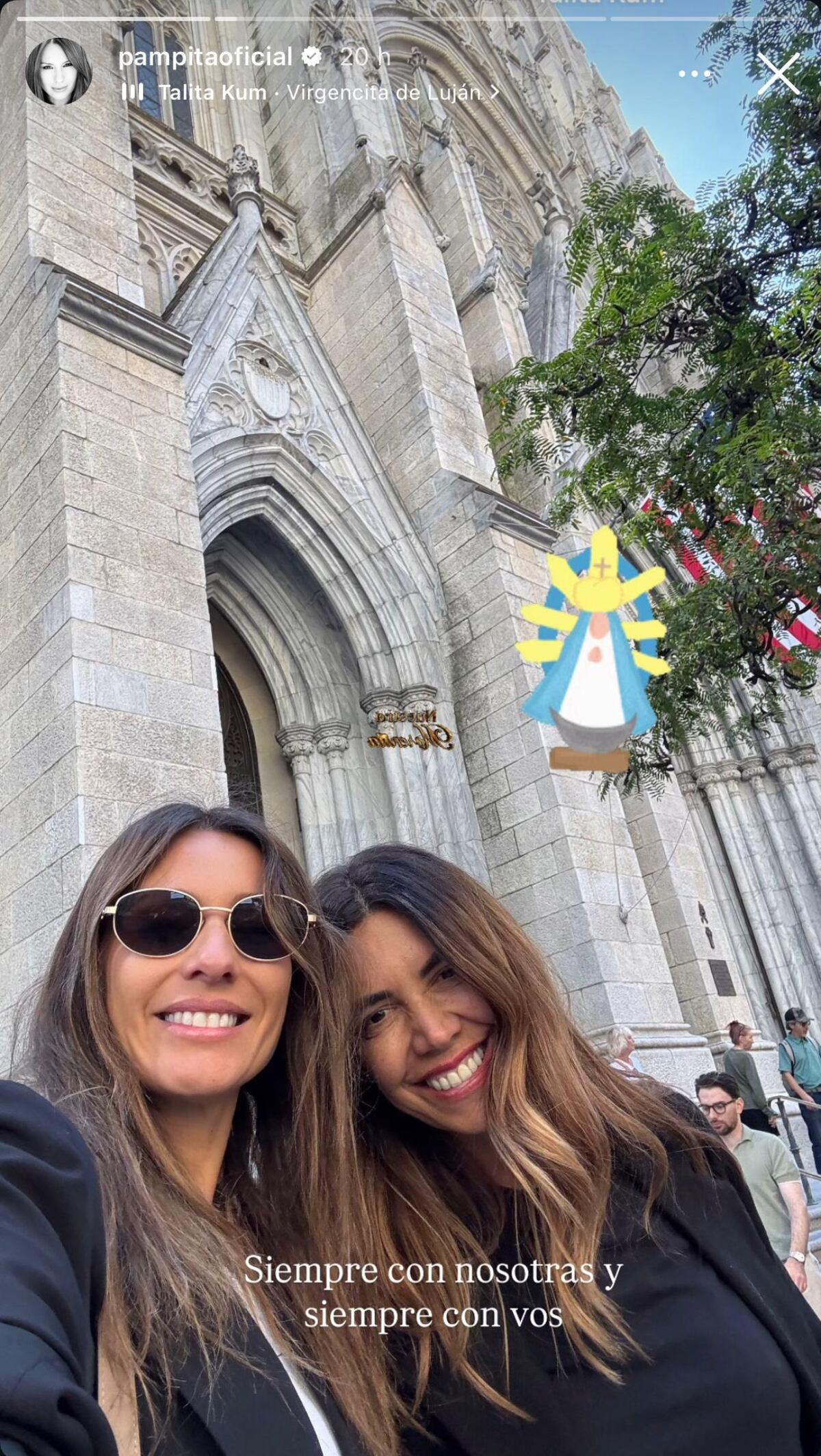 Pampita también peregrinó a Luján (Captura de pantalla)