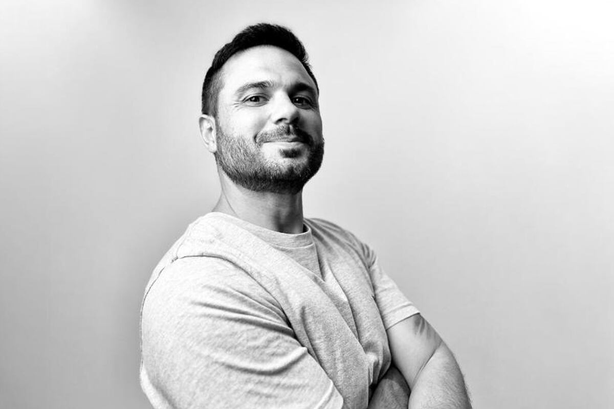 Microbiólogo Rodrigo Asili, secretario del Clúster de Biotecnología de Córdoba, socio de Summabio y cofounder de Tintte.