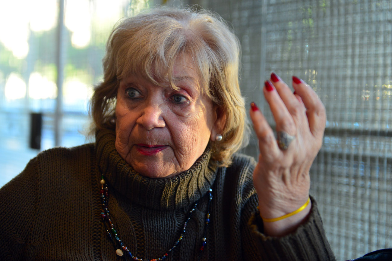 Mary Andrada, 83 año, fue armadora de placas y soldadora. (Nicolás Bravo / La Voz)