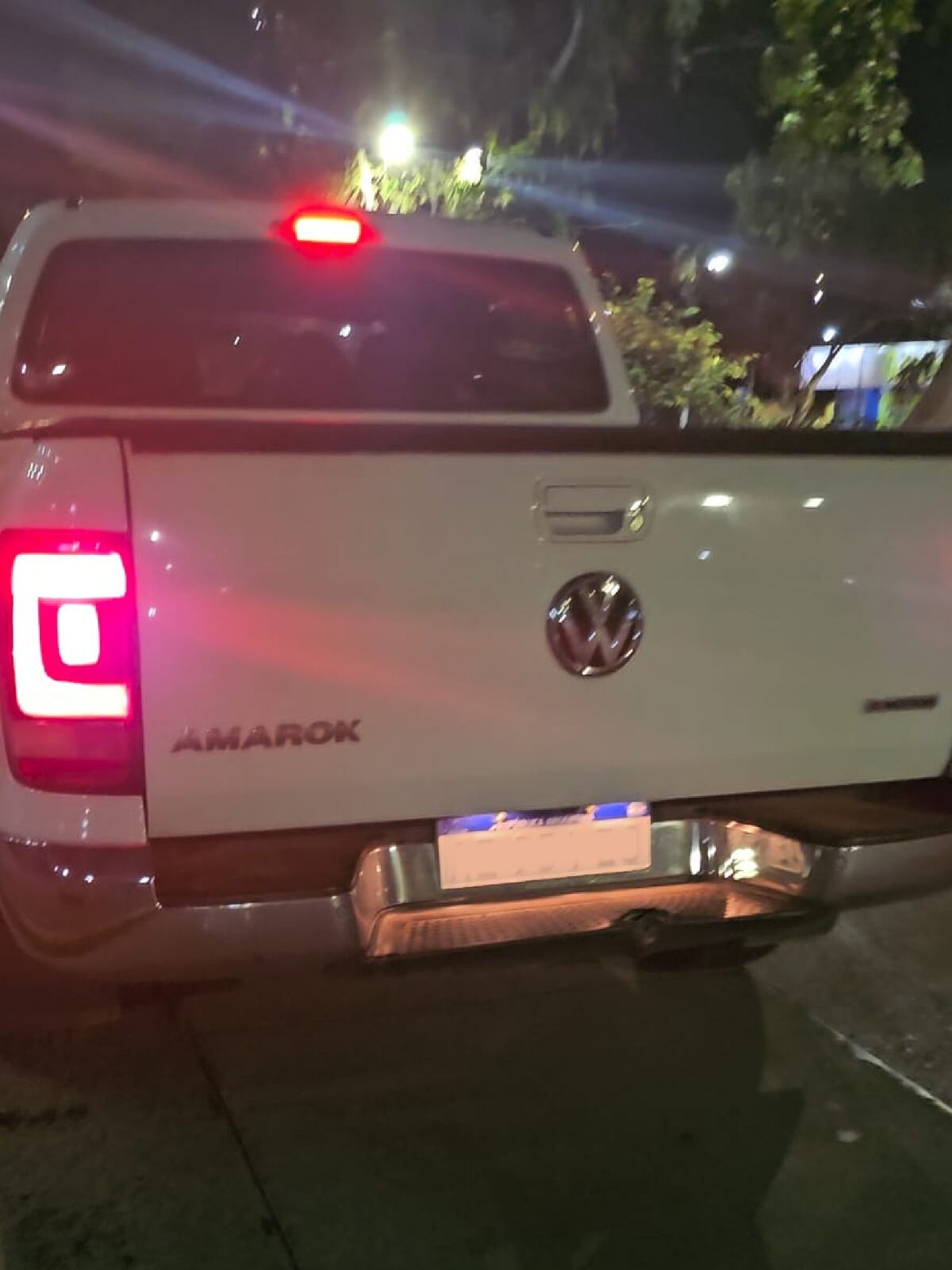 Camioneta. Fotografía de la camioneta, tomada la noche del violento episodio. (La Voz)