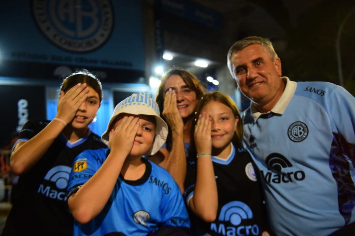 Cara 'e cancha de Belgrano en la previa del partido con Barracas Central. (Javier Ferreyra / La Voz)