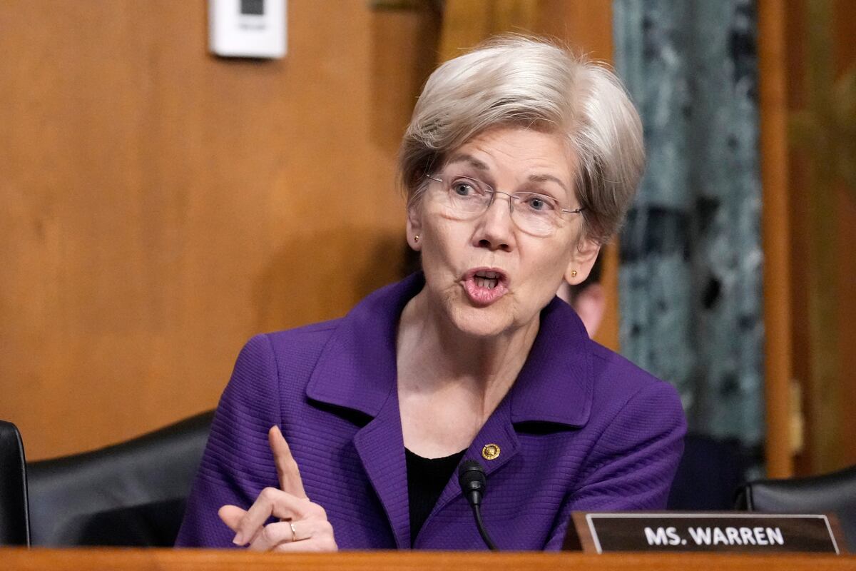 La senadora Elizabeth Warren. 