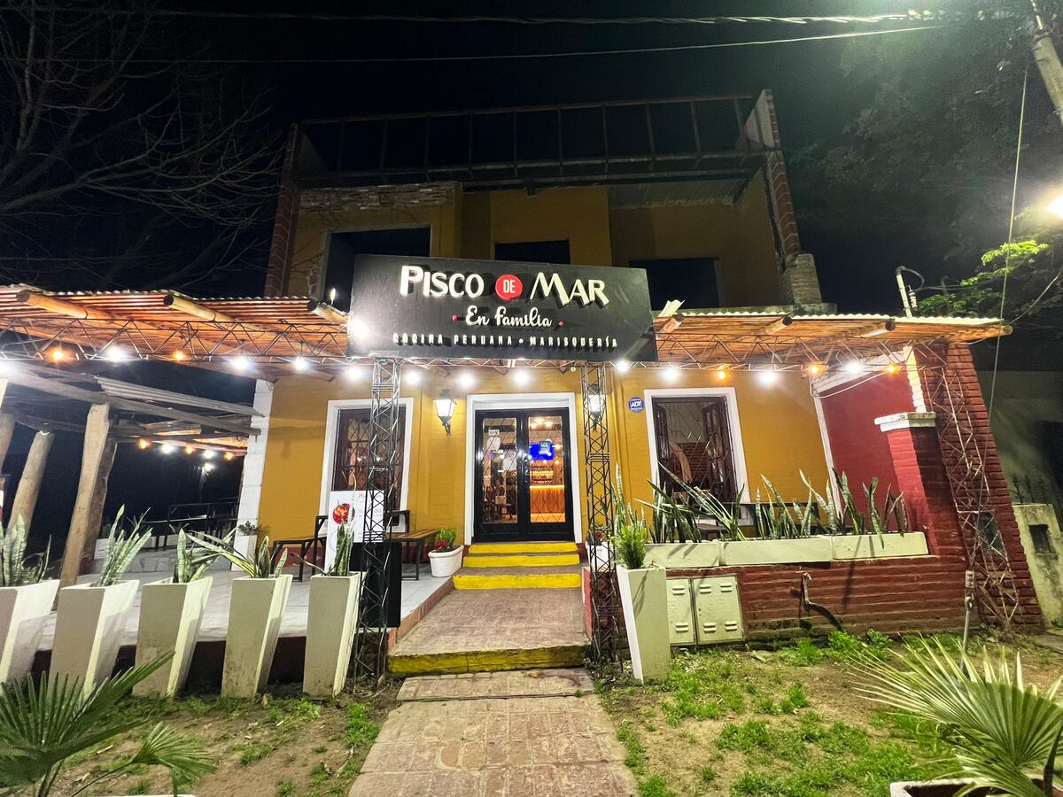 Pisco mar en familia, restaurante peruano en Villa Allende.