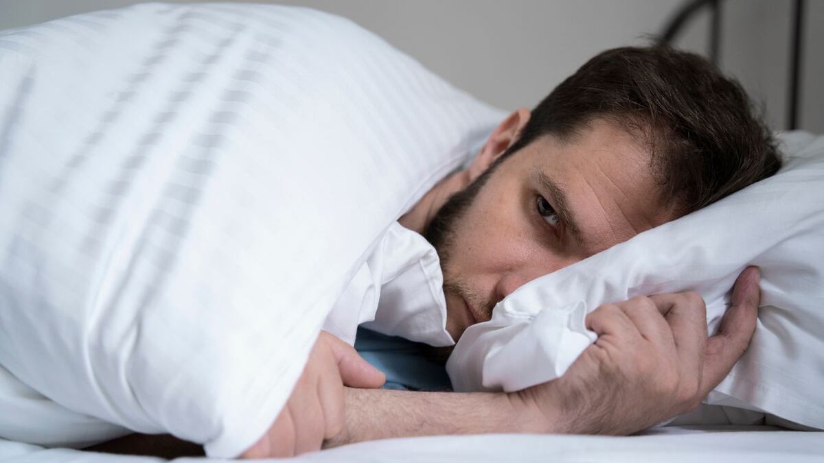 El 45% de la población enfrenta dificultades para dormir, impactando negativamente su calidad de vida y salud.