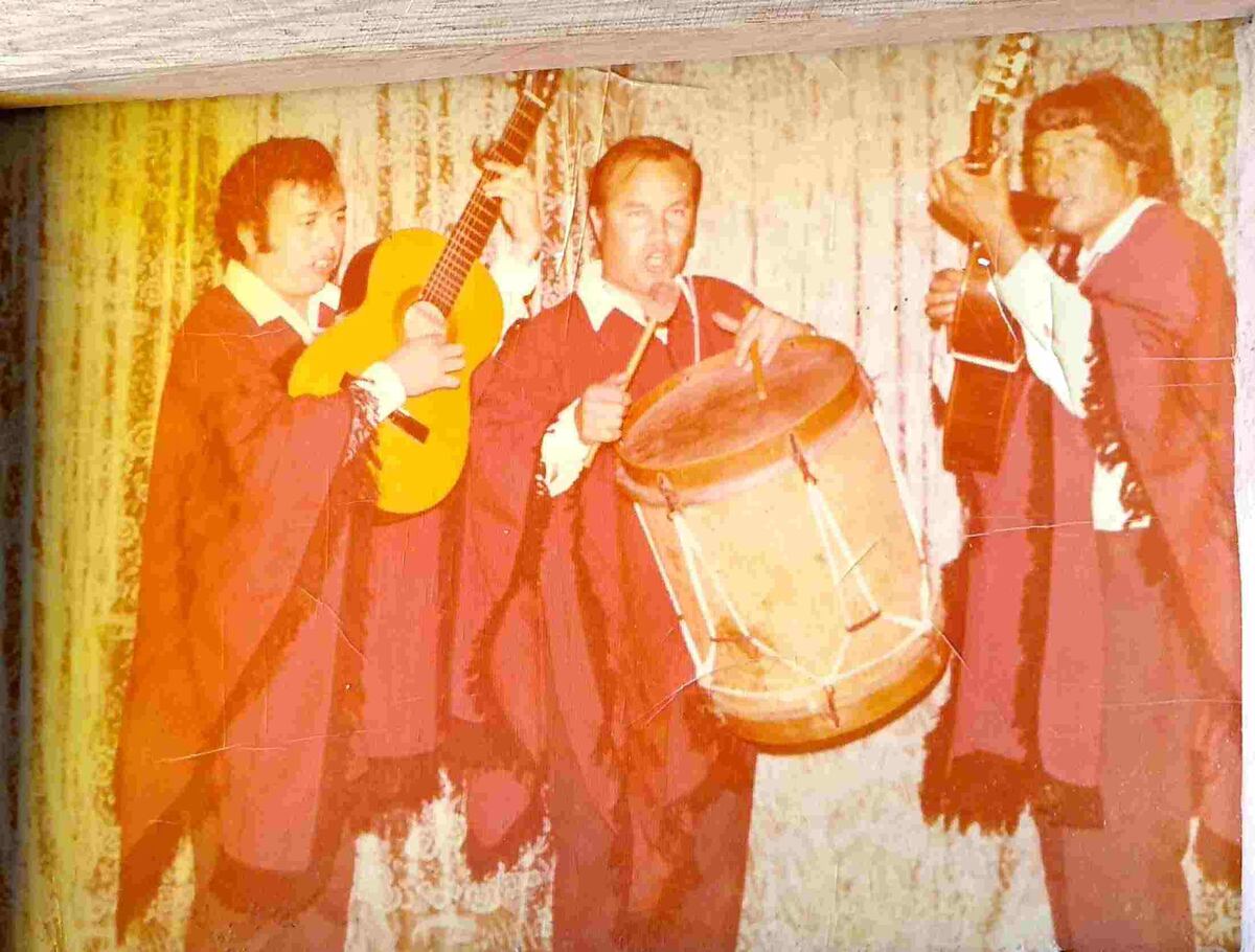 Luis Quintero. Palito para los amigos. En épocas de guitarreada. (Cosas Nuestras Alta Gracia)