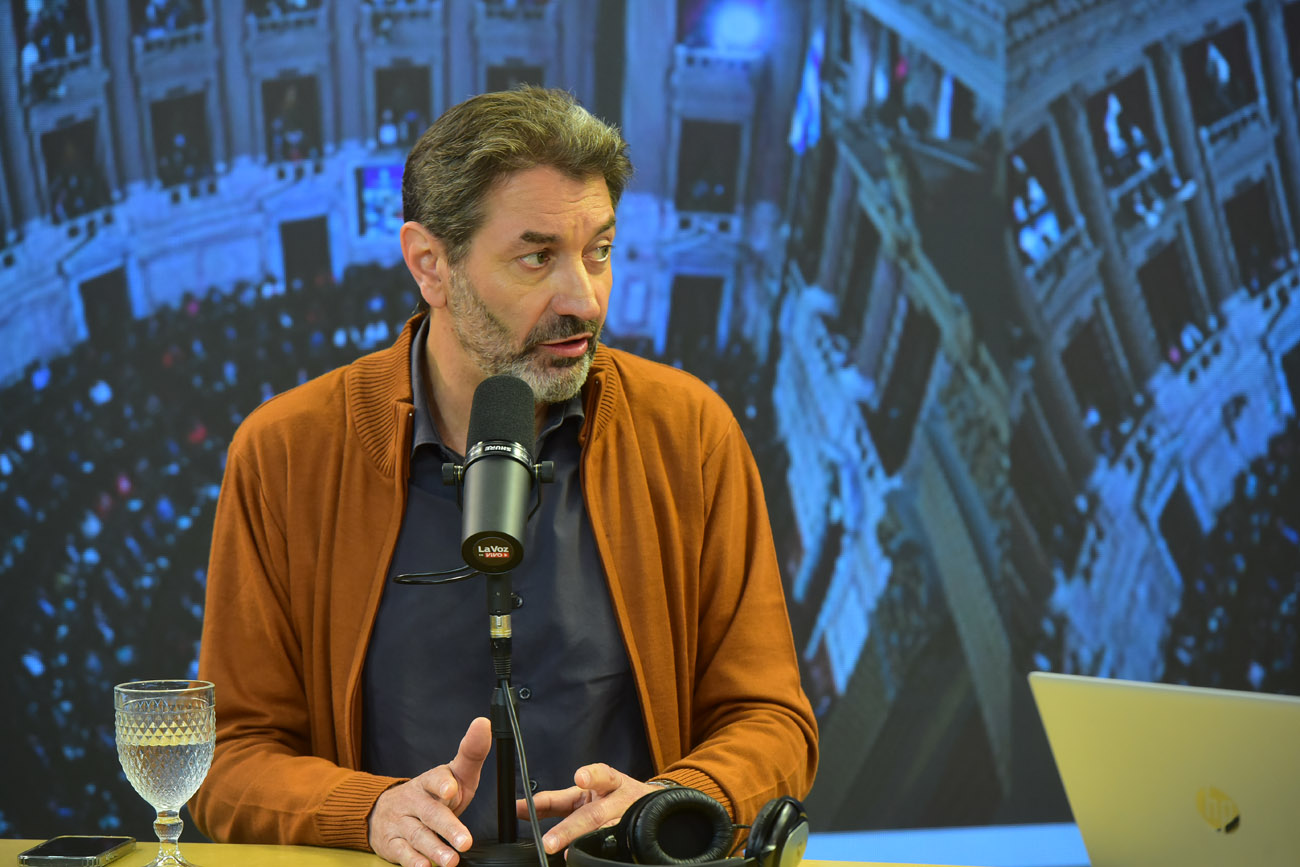 Pablo Carro, diputado nacional, en el streaming de La Voz en Vivo.  (Nicolás Bravo / La Voz)