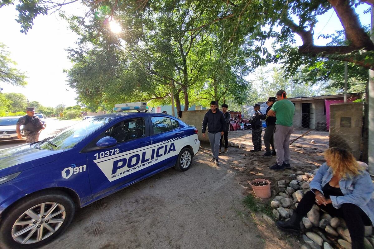 En el marco de un megaoperativo policial hay cuatro detenidos por el crimen de Santiago Aguilera. (Miguel Ortiz / La Voz)