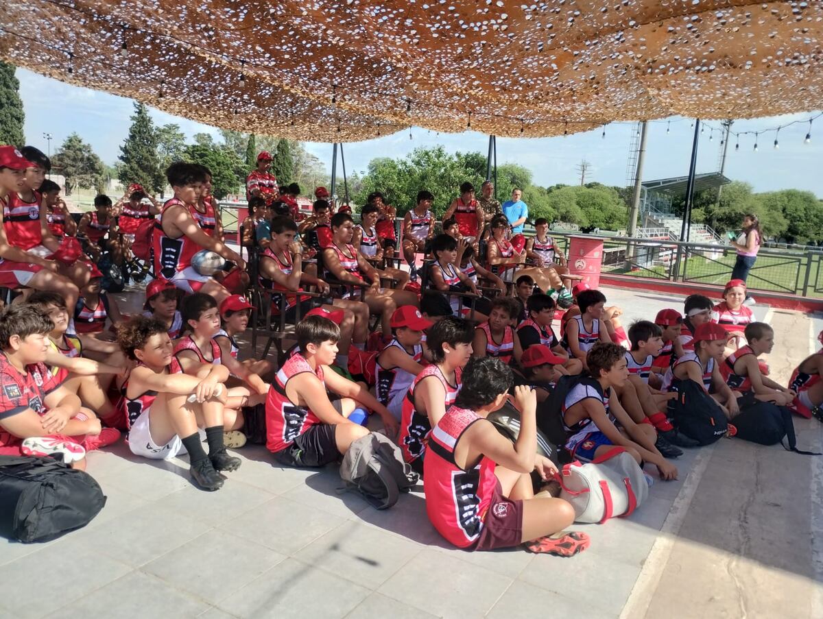Inolvidable intercambio cultural y deportivo entre el Toulouse francés y Jockey CC. (Gentileza Jockey CC)