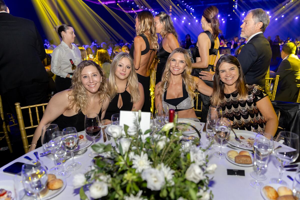Sofía Zámolo y amigas.