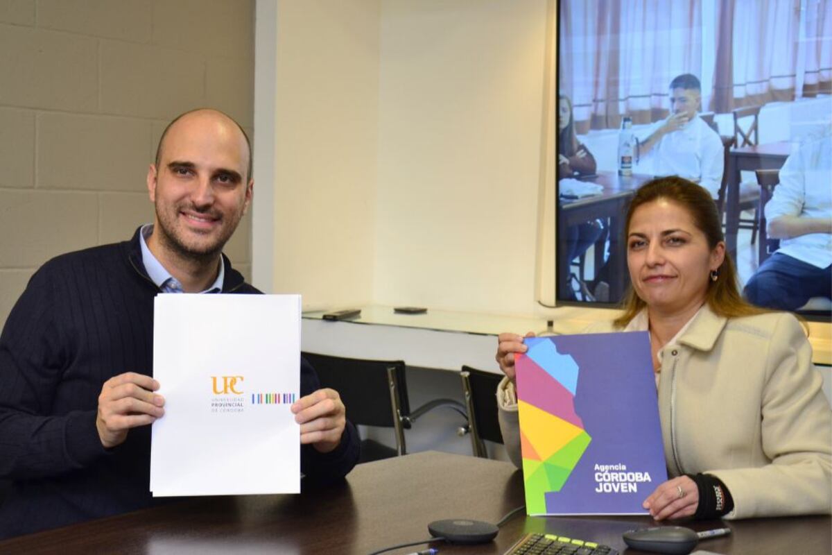 El acuerdo fue rubricado por el presidente de la Agencia, José Ignacio Scotto, y la rectora de la UPC, María Julia Oliva Cúneo.