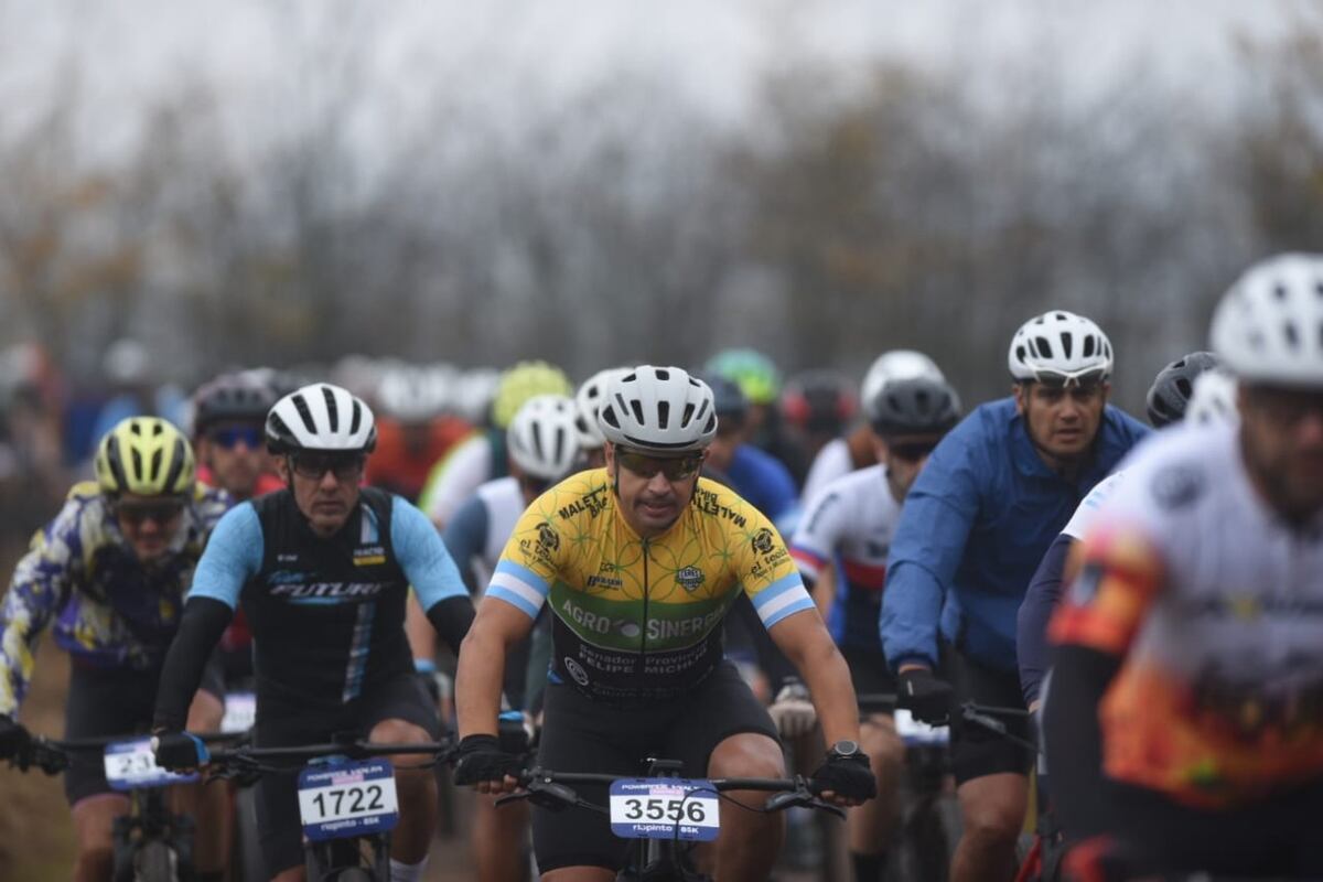 Desafío Río Pinto, día2. La competencia más convocante de MTB a nivel continental, con una inscripción de 5500 participantes, un récord histórico. (La Voz)