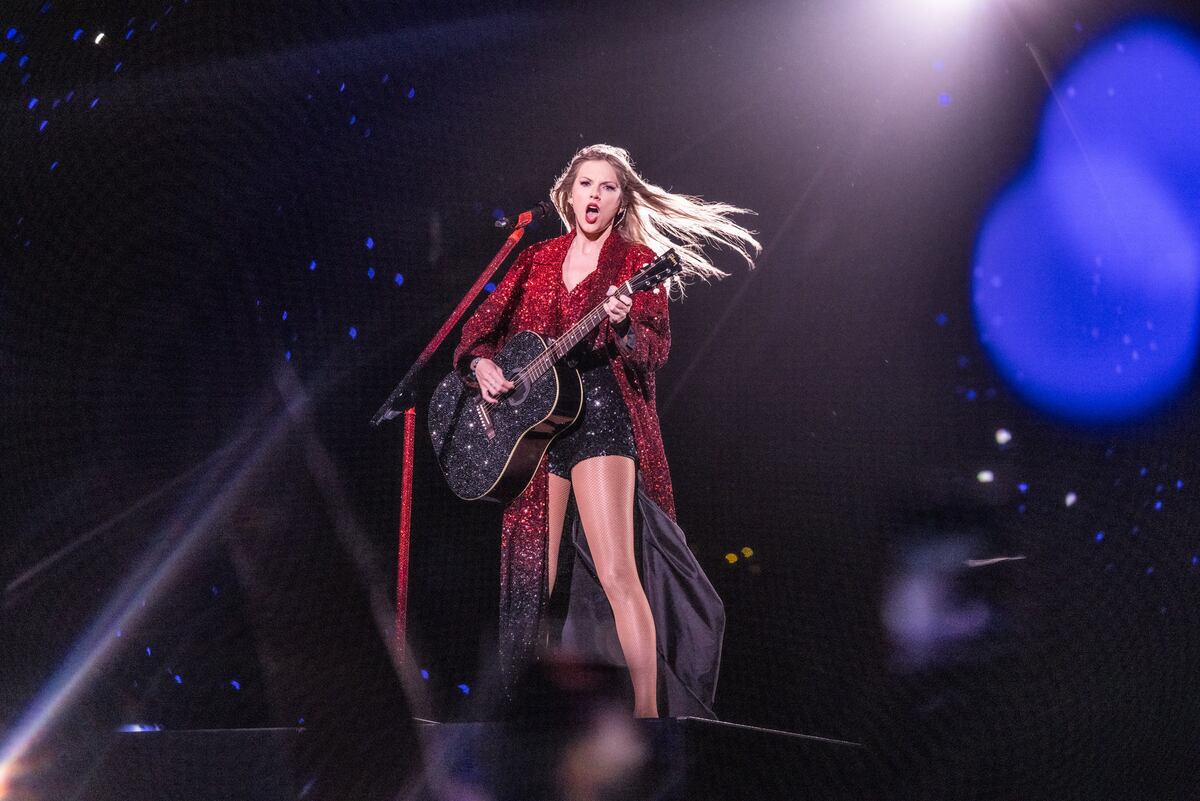 Taylor Swift, en el último show de la serie de tres que ofreció en River. (Gentileza @irishsuarez/ @its.tiven)