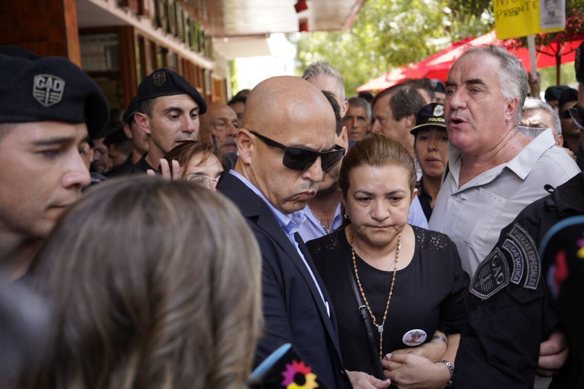 Juicio Baez Sosa
Padres de Fernando
Dolores
Foto clarín