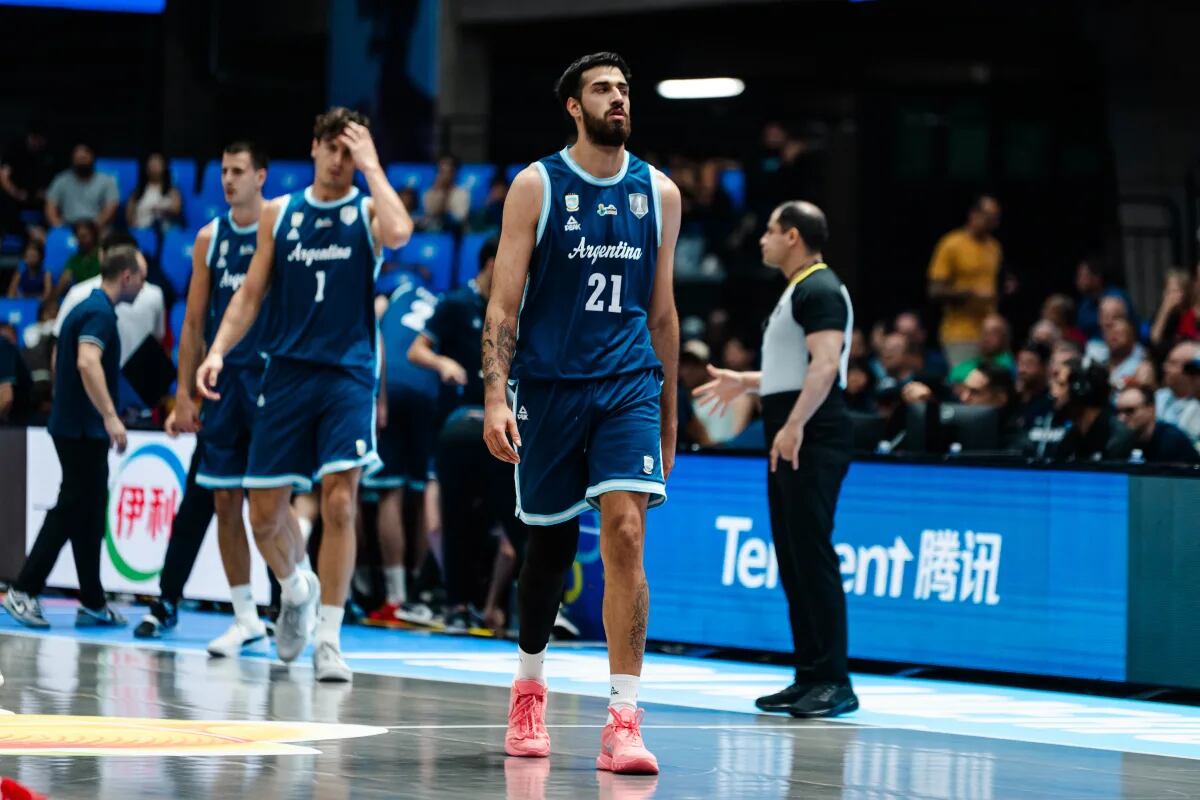 Argentina ante Canadá, en semifinales de AmeriCup. (Fiba).