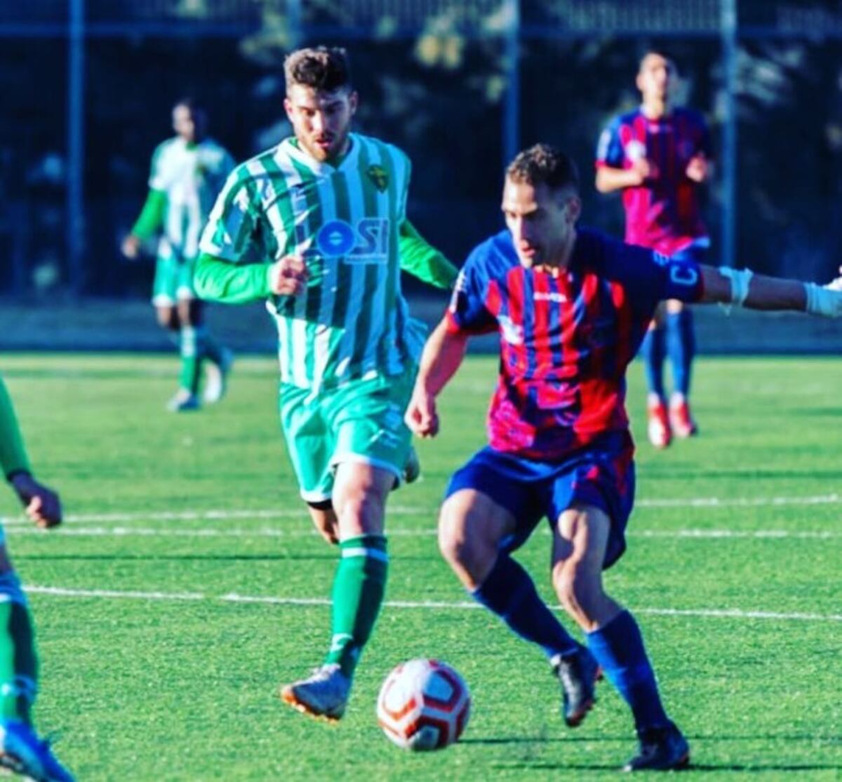 Nicolás jugó al fútbol durante varios años en Italia, hasta que decidió volver.