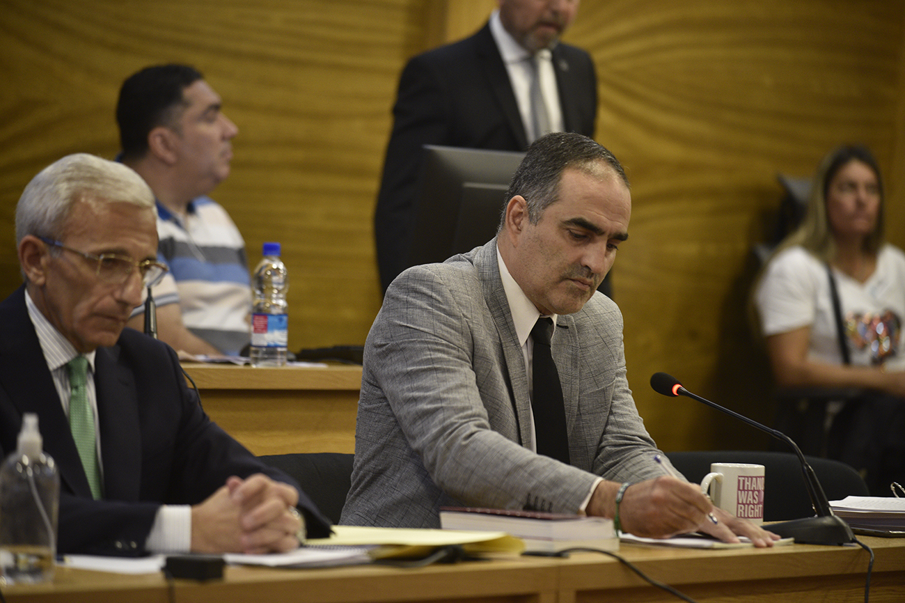 Acusadores. El querellante por los tres hijos del matrimonio, Carlos Nayi, y el fiscal de Cámara Mariano Antuña. (Ramiro Pereyra)