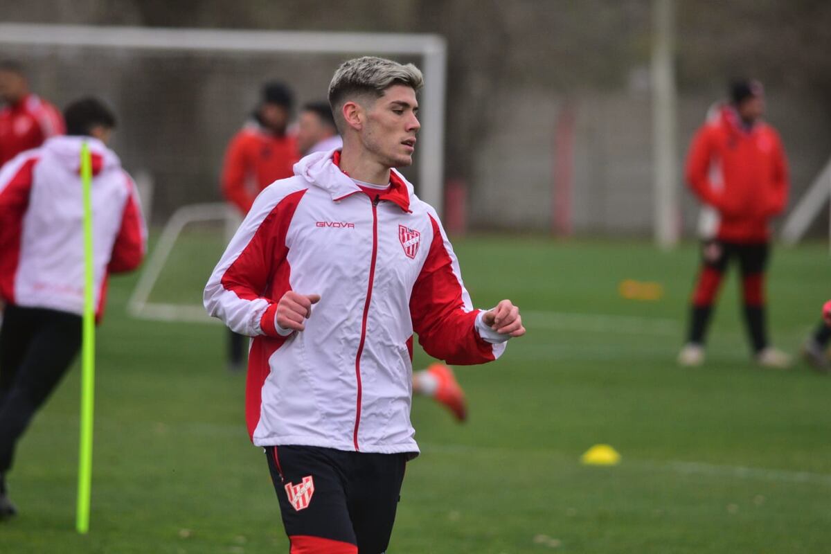 Franco Díaz; en un entrenamiento de Instituto. (José Gabriel Hernández / La Voz)