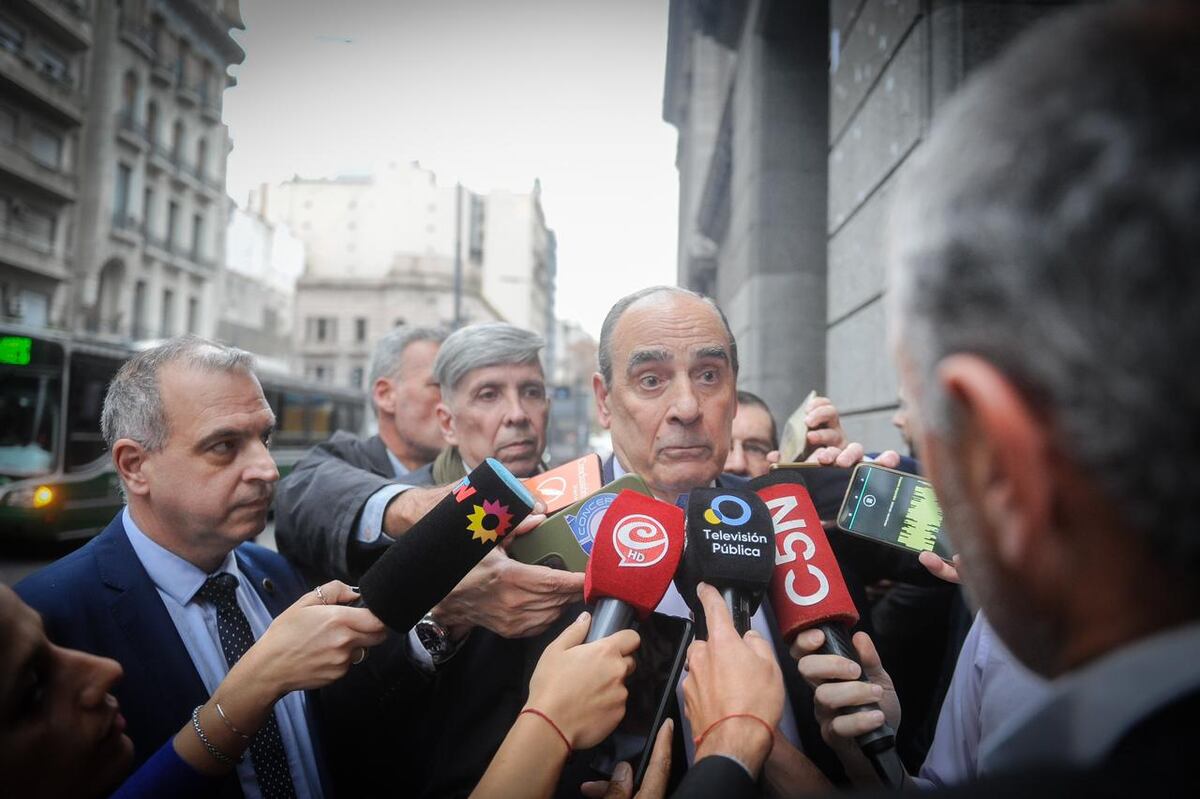 Guillermo Francos anunció que habrá un paquete de reformas electorales. (Federico López Claro / La Voz)