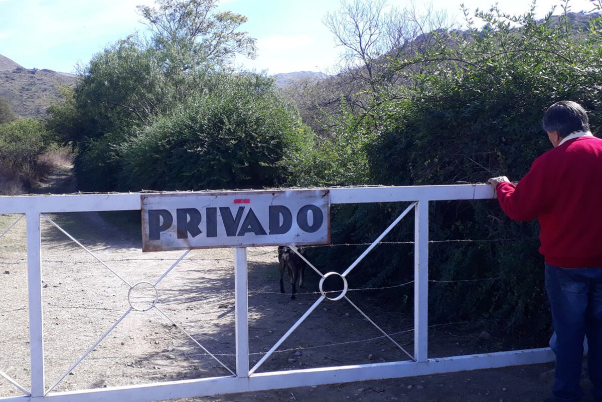 En Camino a San Fernando los vecinos aseguran que los ladrones les robaron la tranquilidad. (La Voz)