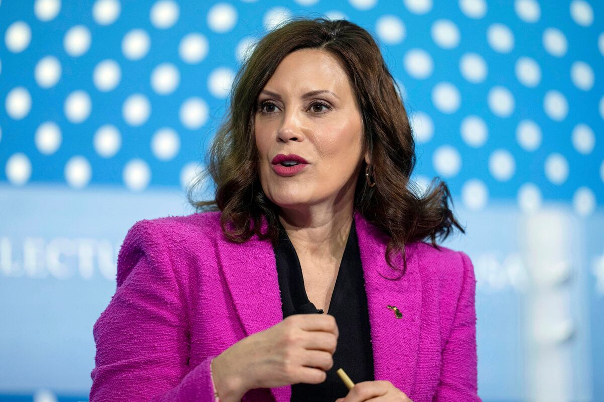 ARCHIVO - La gobernadora de Michigan, Gretchen Whitmer, habla en la Cumbre de Inversión SelectUSA, el 4 de mayo de 2023, en Oxon Hill, Maryland. (AP Foto/Alex Brandon, Archivo)