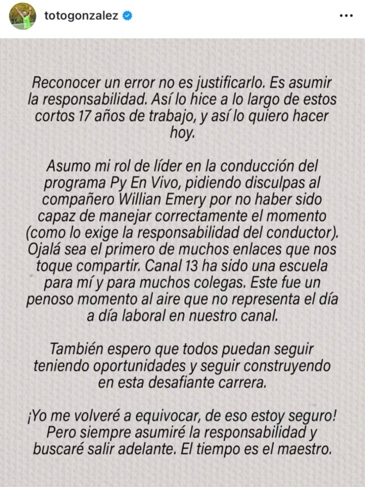 Las disculpas del conductor de "Paraguay en vivo". (Captura)