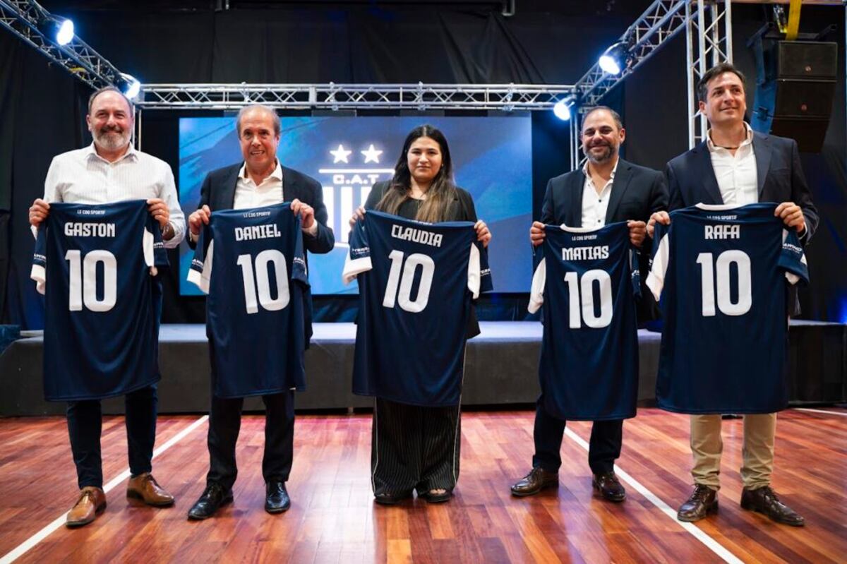 Talleres consolida su vida institucional con la asunción de sus autoridades hasta 2029. (Prensa Talleres).