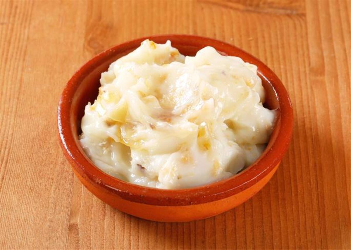 Schmaltz. (chabad.org)