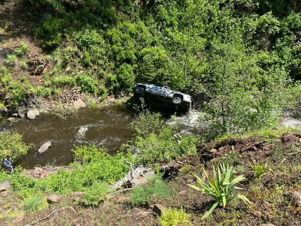 Gracias al perro y los rescatistas, el accidente no pasó a mayores y Garret fue trasladado a un hospital (Baker County Sheriff's Office)