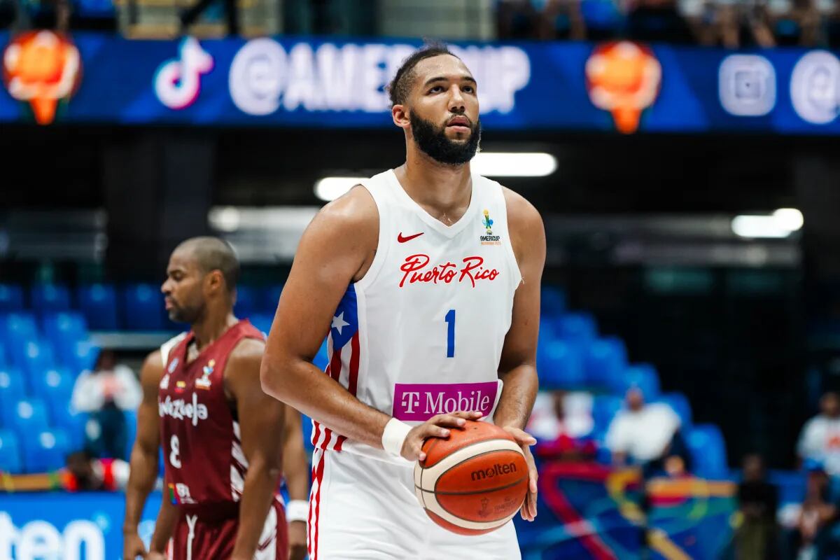 George Conditt es el mejor rebotero de Puerto Rico con una media de 10. El ala-pivote de Gran Canaria de España, de 2,12 metros, aporta además 11 puntos. (Fiba)