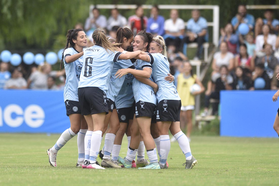 Belgrano femenino arranca la Primera B y golea a Lima de Zárate en el predio de Villa Esquiú (Ramiro Pereyra /La Voz)