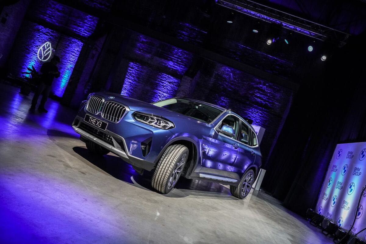BMW Group presenta la electromovilidad en Argentina.