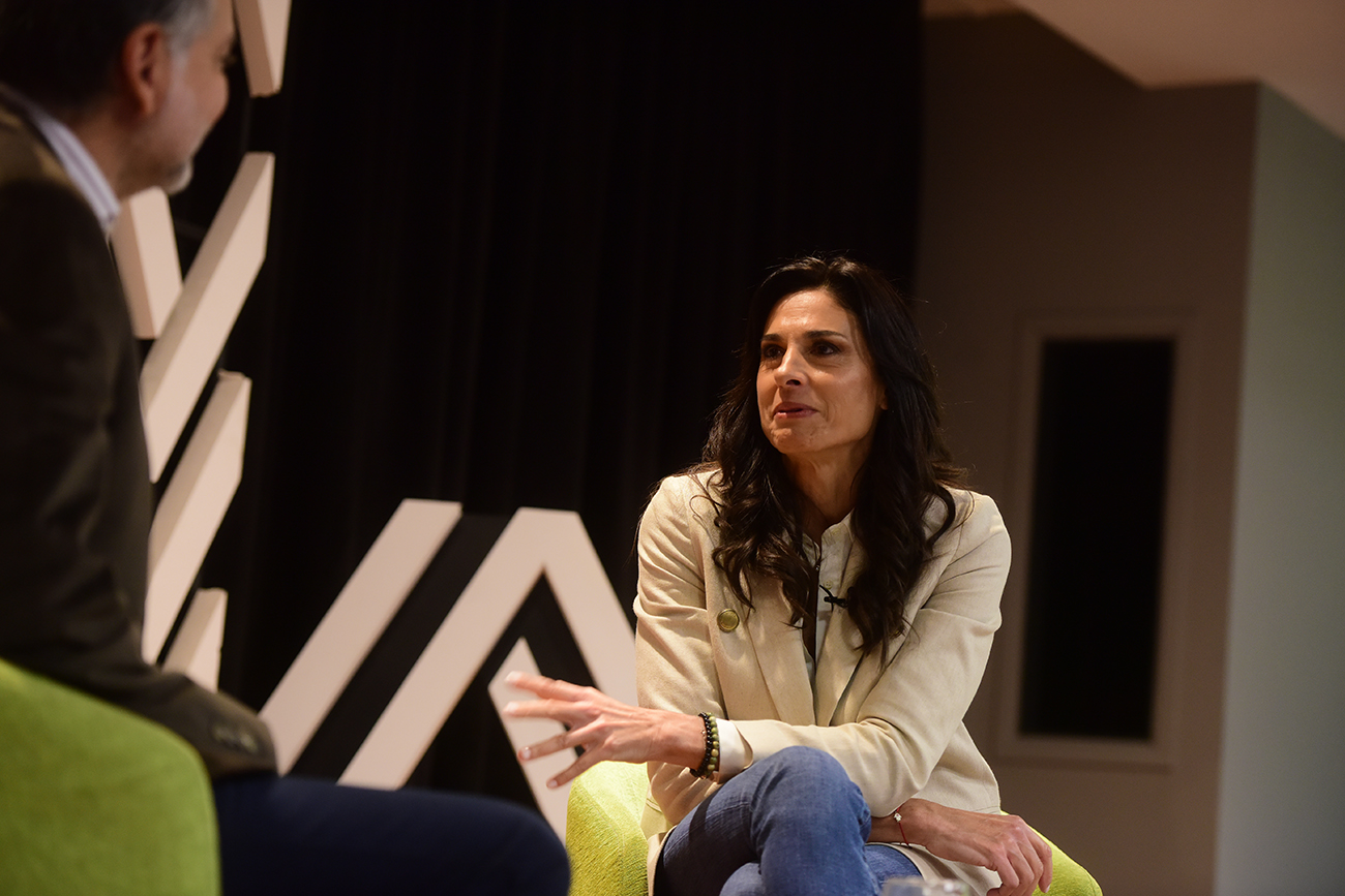 Gabriela Sabatini estará en Córdoba por los 70 años de la planta Santa Isabel de Renault  Planta Santa Isabel.