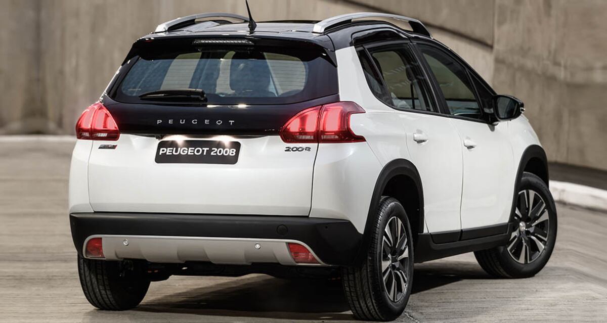 Todas las versiones del SUV compacto incorporan el Gris Artense, que pasa a ofrecerse junto a los conocidos Gris Grafito, Blanco Nacré, Rojo Rubí y Negro Perla.