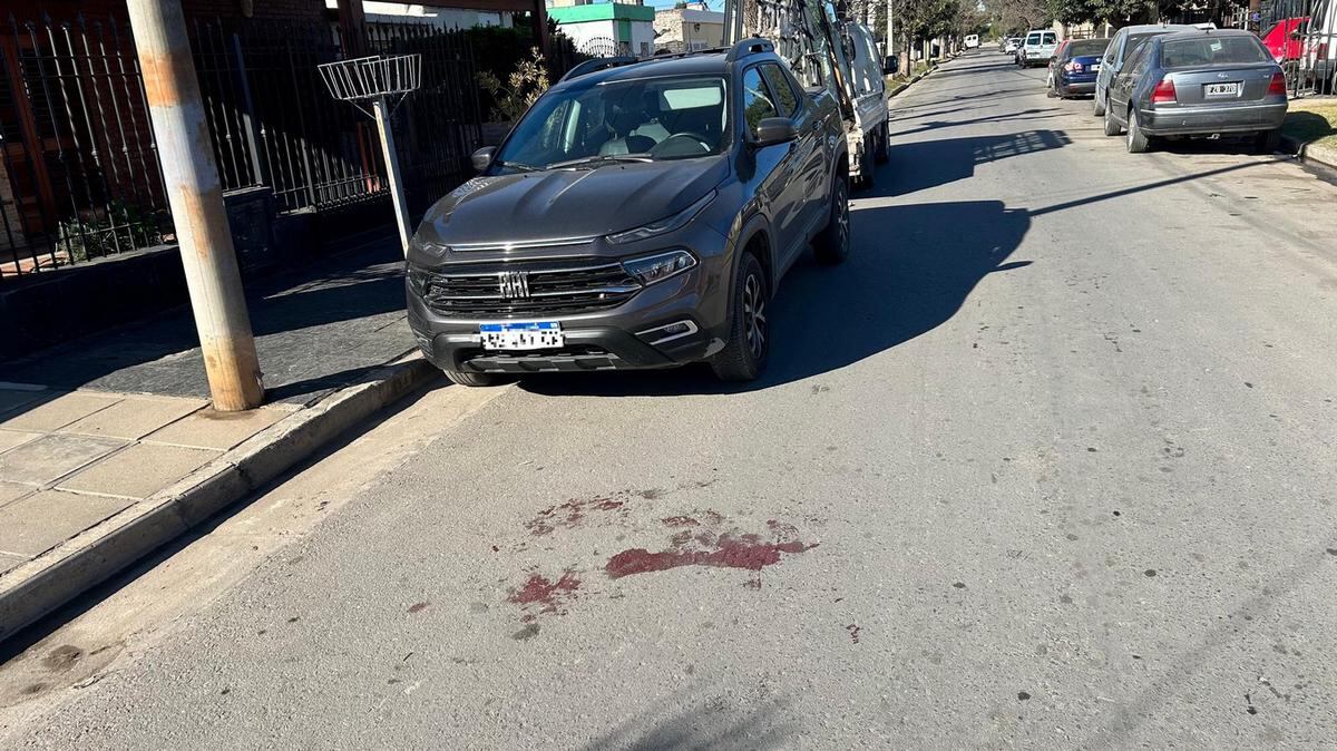 Córdoba: vecinos ataron y golpearon a un presunto ladrón que habría intentado robarle a una joven. (Gentileza Cadena 3)