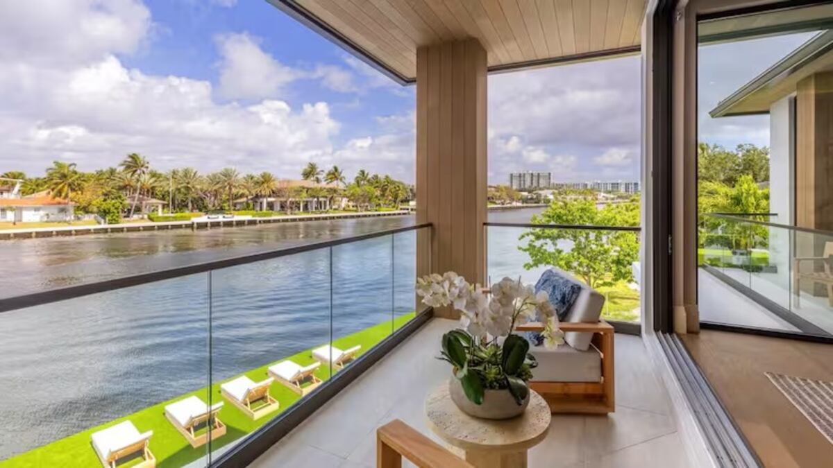 Récord inmobiliario en Florida: cómo es la lujosa mansión frente a Lionel Messi que se vendió por US$13 millones