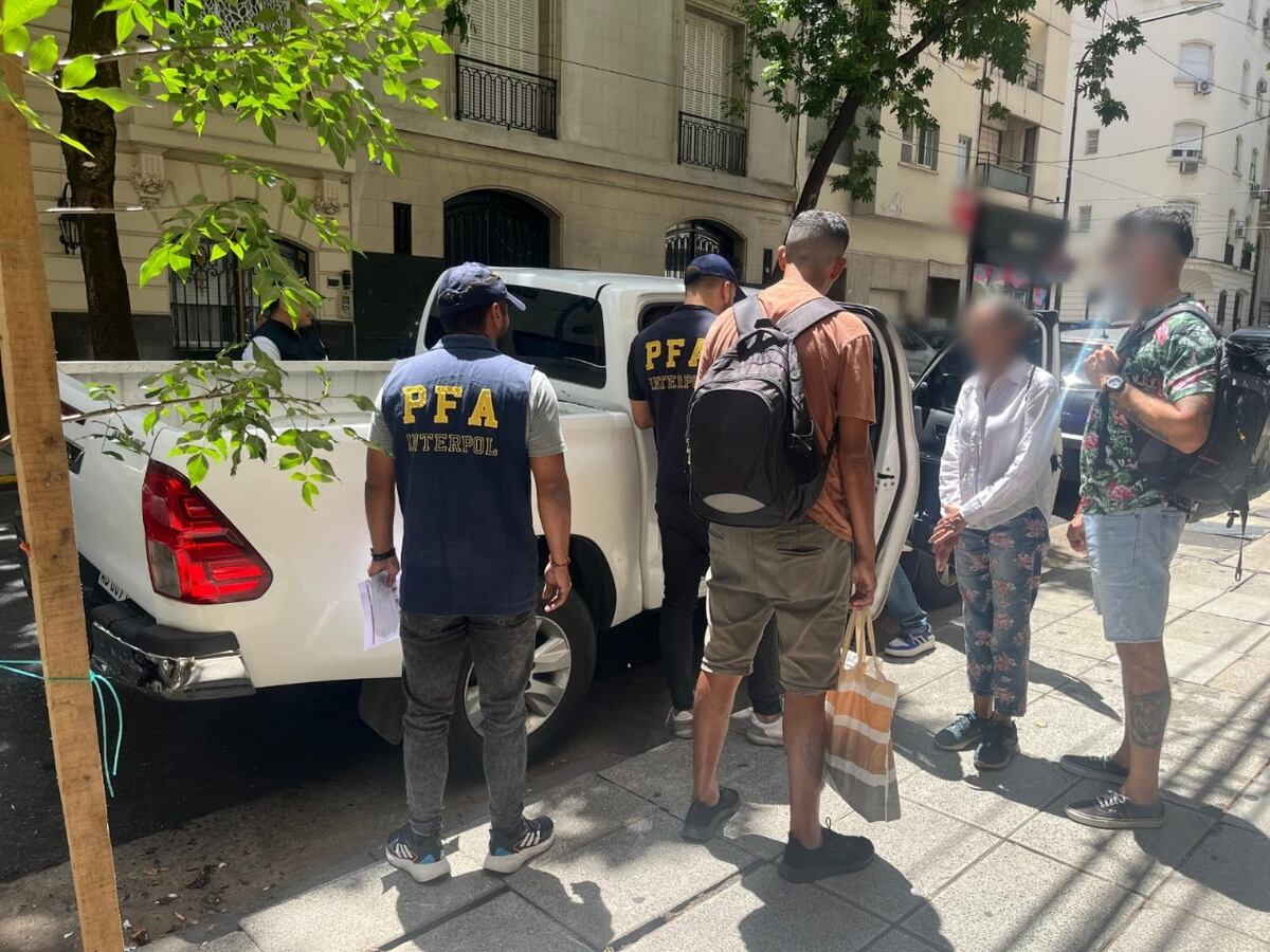 Detuvieron a un hombre con pedido de captura internacional por tráfico de estupefacientes en Buenos Aires. (Ministerio de Seguridad)