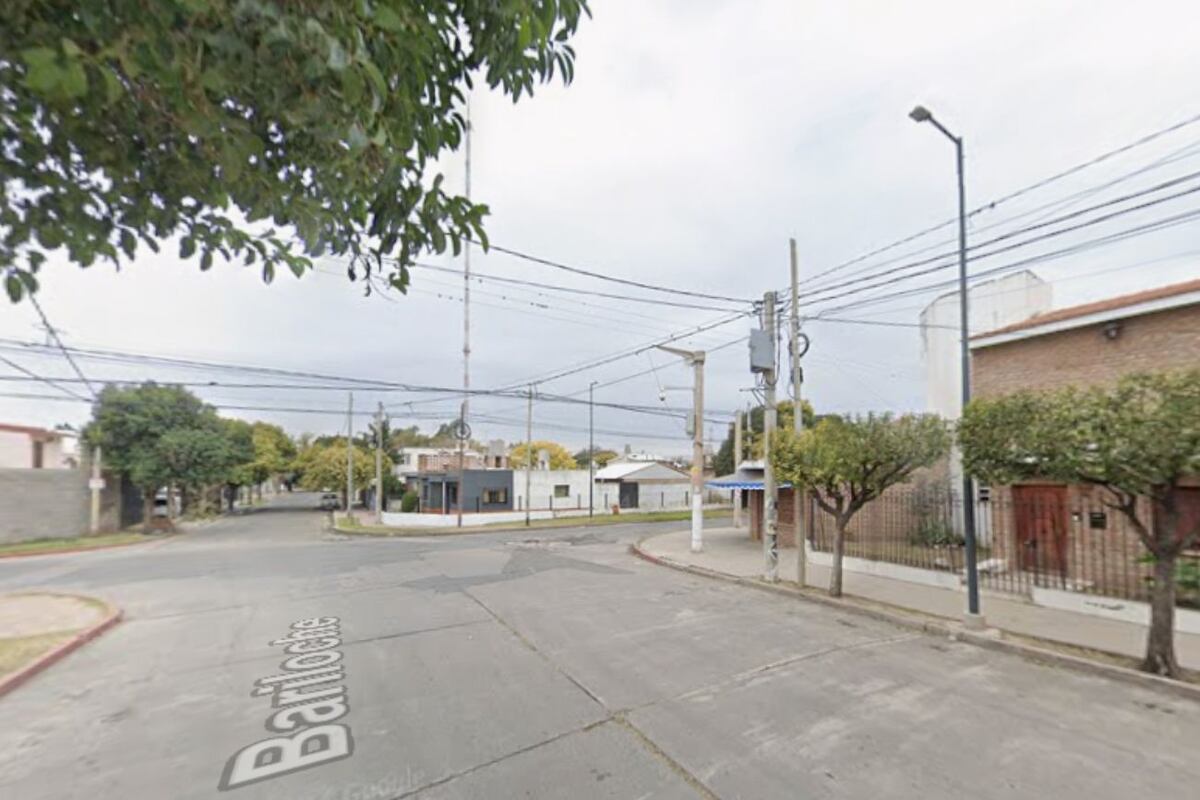 Se incendió un colectivo en la ciudad de Córdoba (Captura Google Maps)