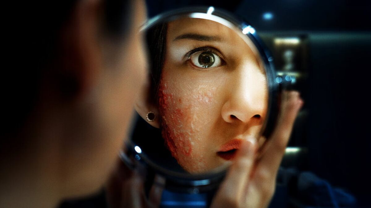 Imperdible en Netflix: el misterioso thriller psicológico indonesio que explora la identidad